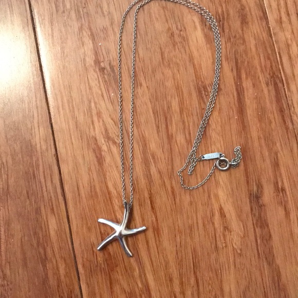 Starfish necklace charm - Picture 3 of 5